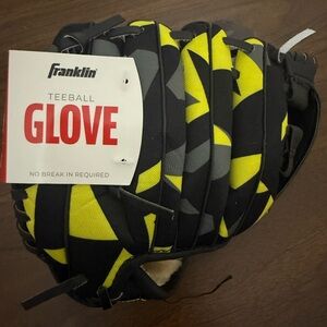 Rawlings Black and Yellow Tee-Ball Glove
